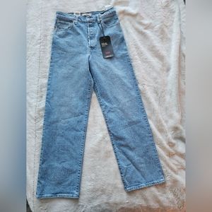 Levi's Ribcage Straight Ankle Jeans